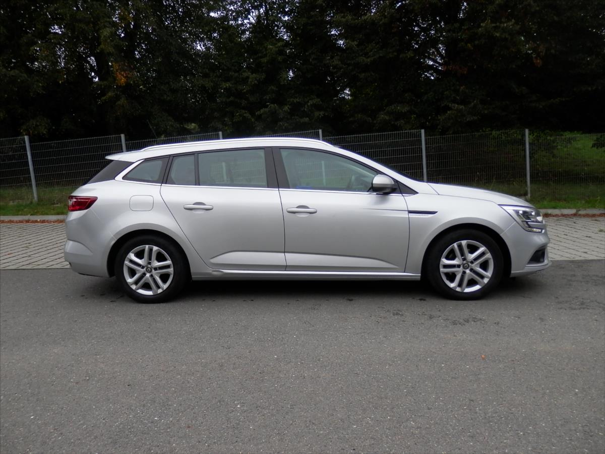 renault-megane-1-3-tce-klima-tazne-1-maj-cr - 9
