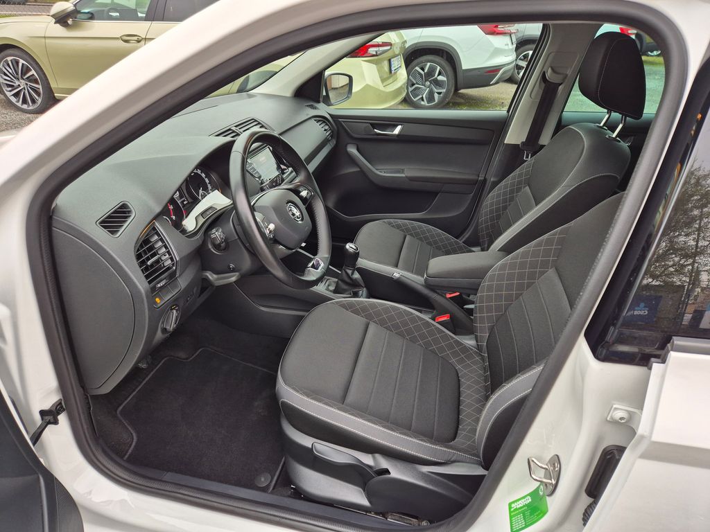 skoda-fabia-combi-1-0-tsi-ambition-top - 8