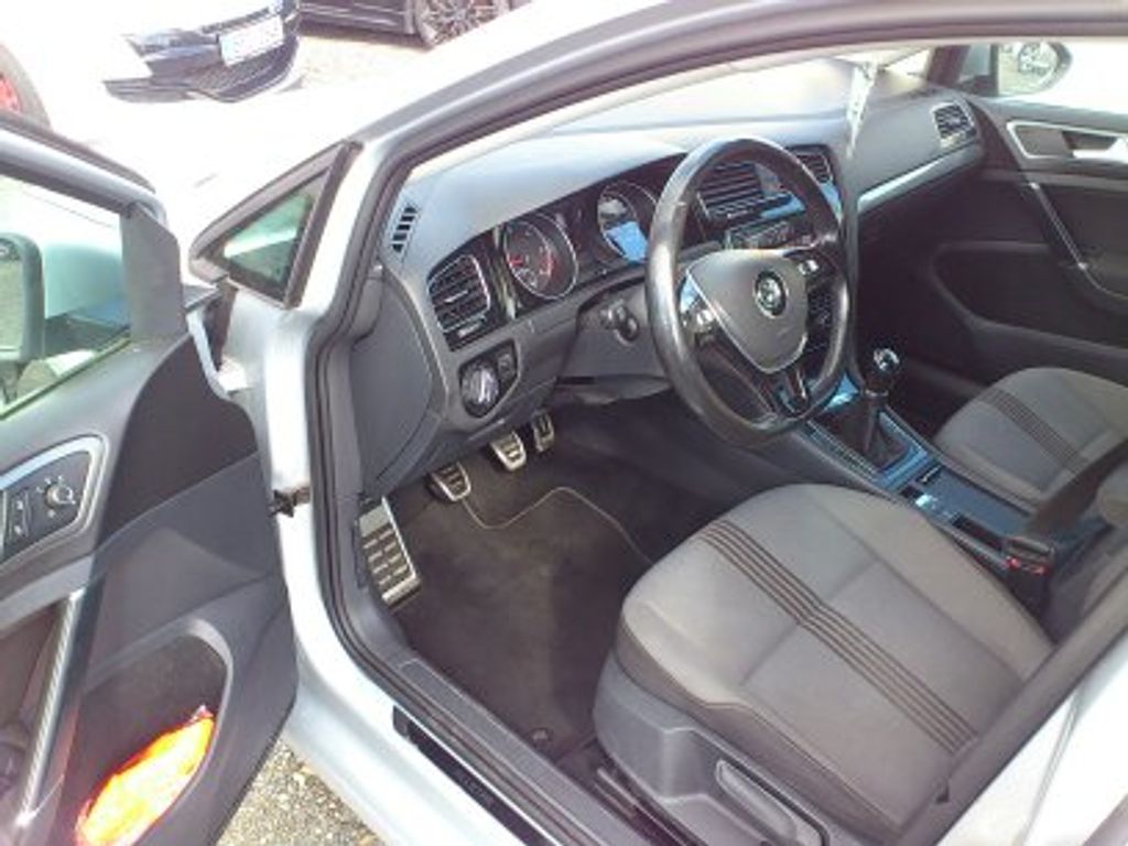 volkswagen-golf-1-6-tdi-allstar - 7