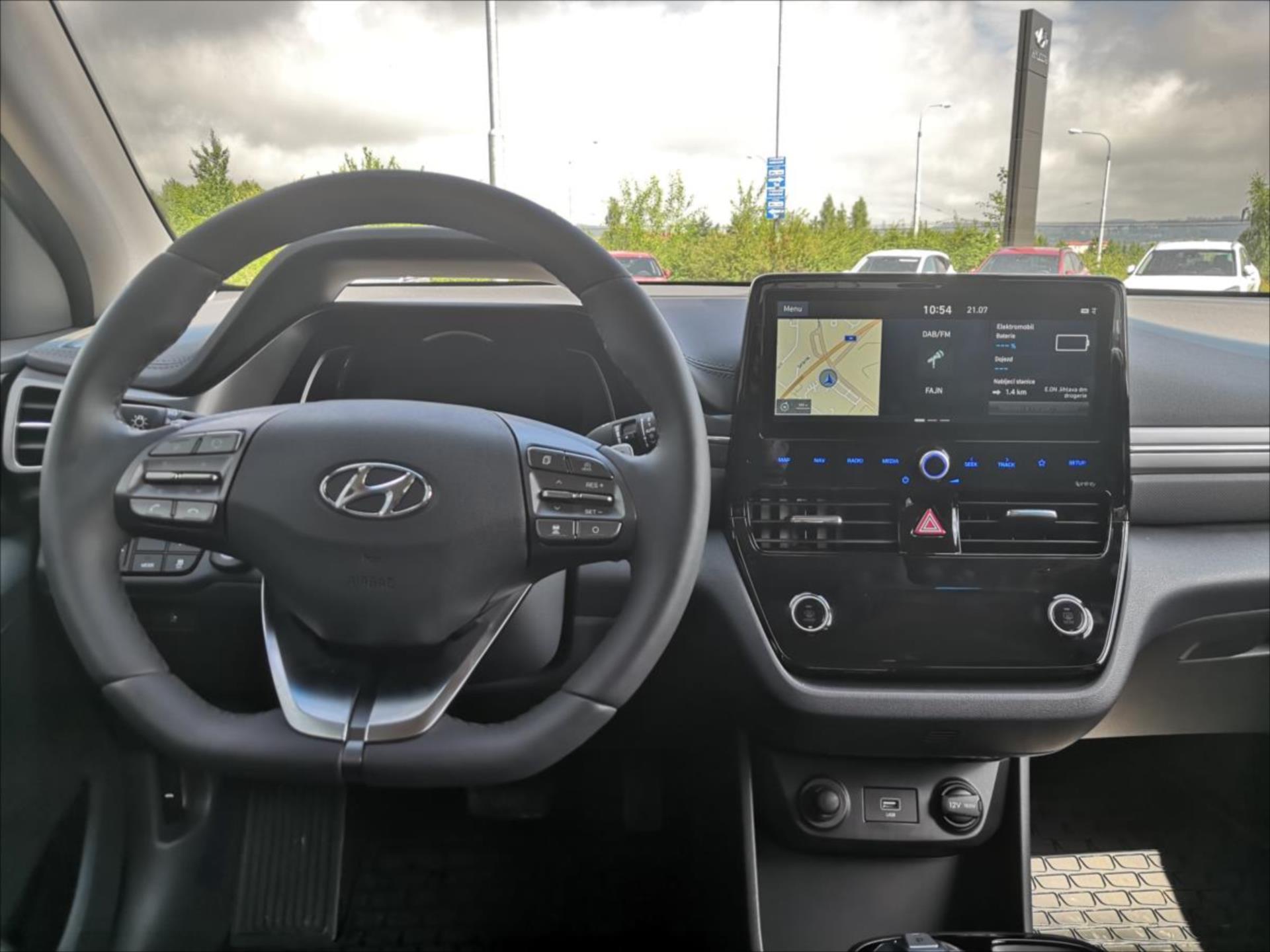 hyundai-ioniq-ev-smart-efficiency - 8