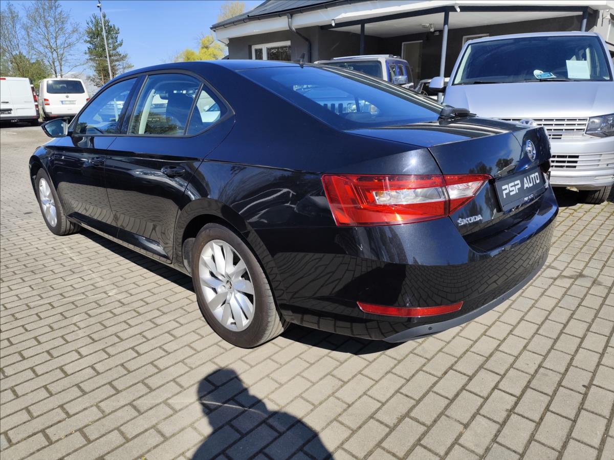 skoda-superb-1-4tsi-92kw-top-servis-skoda - 5