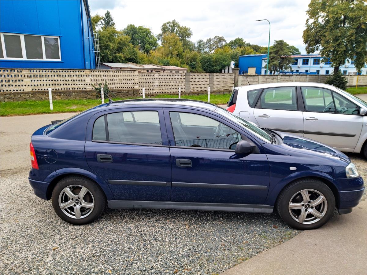 opel-astra-1-4-16v-vyborny-stav-koup-v-cr - 4