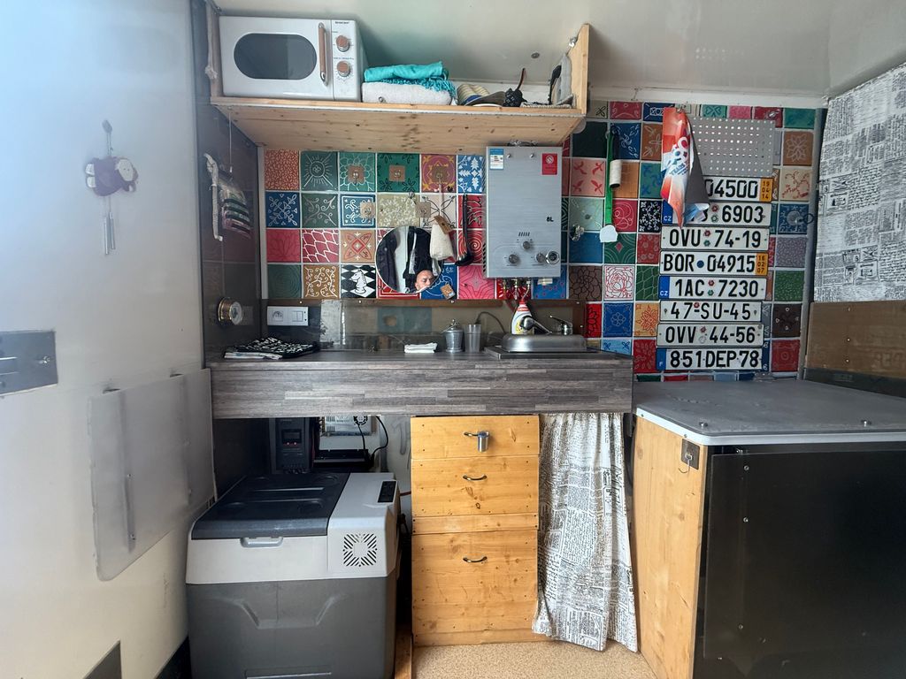renault-master-2-5-74-kw-izotherm-obytny-spec - 9