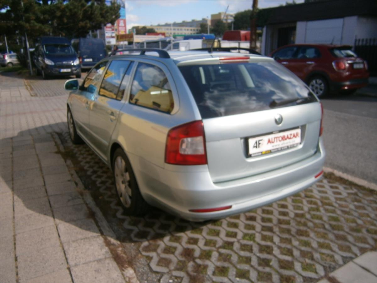 skoda-octavia-1-6-tdi-klima - 3