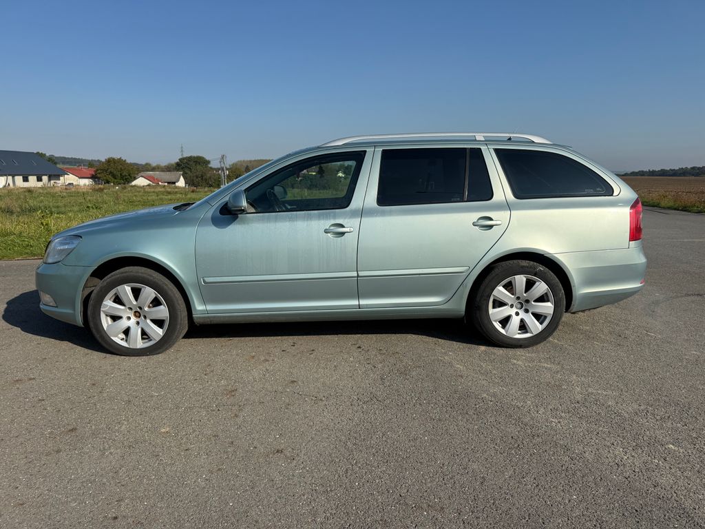 skoda-octavia-1-8tsi-118-kw-kombi - 1