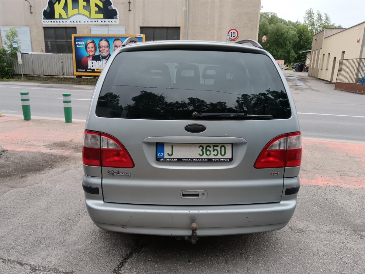 ford-galaxy-1-9-tdi-ghia-automat - 9