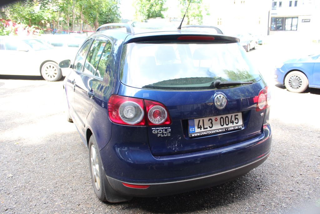 volkswagen-golf-plus-1-6-trendline - 7