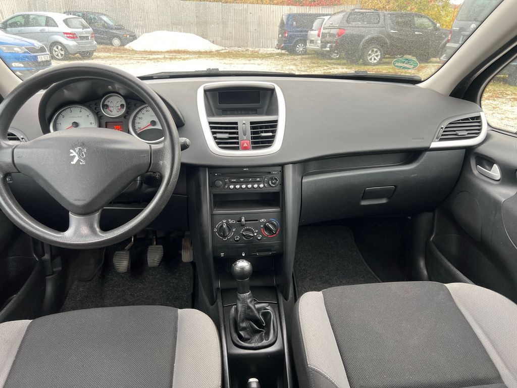 peugeot-207-1-4-16v - 5