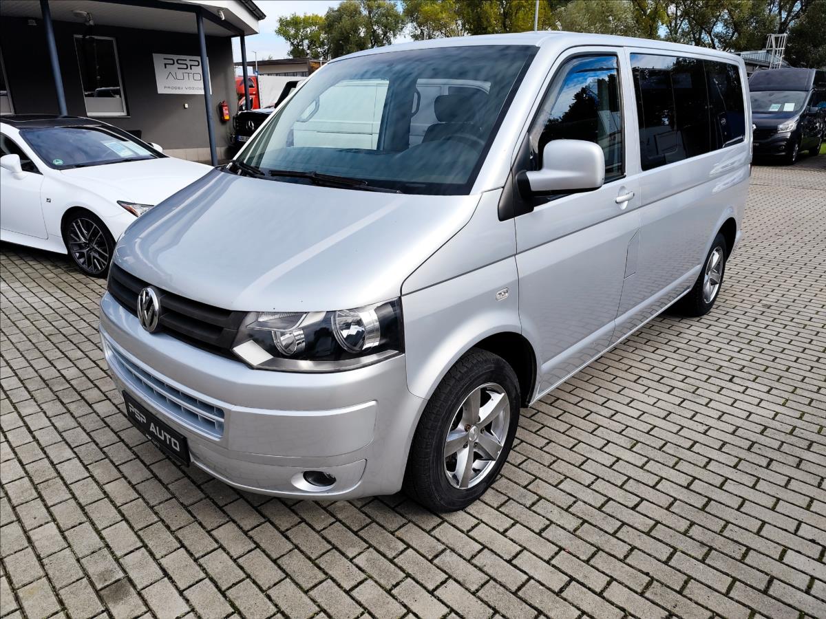 Volkswagen Caravelle 2,5TDI 96KW FACE 8MÍST ALU KLIMA