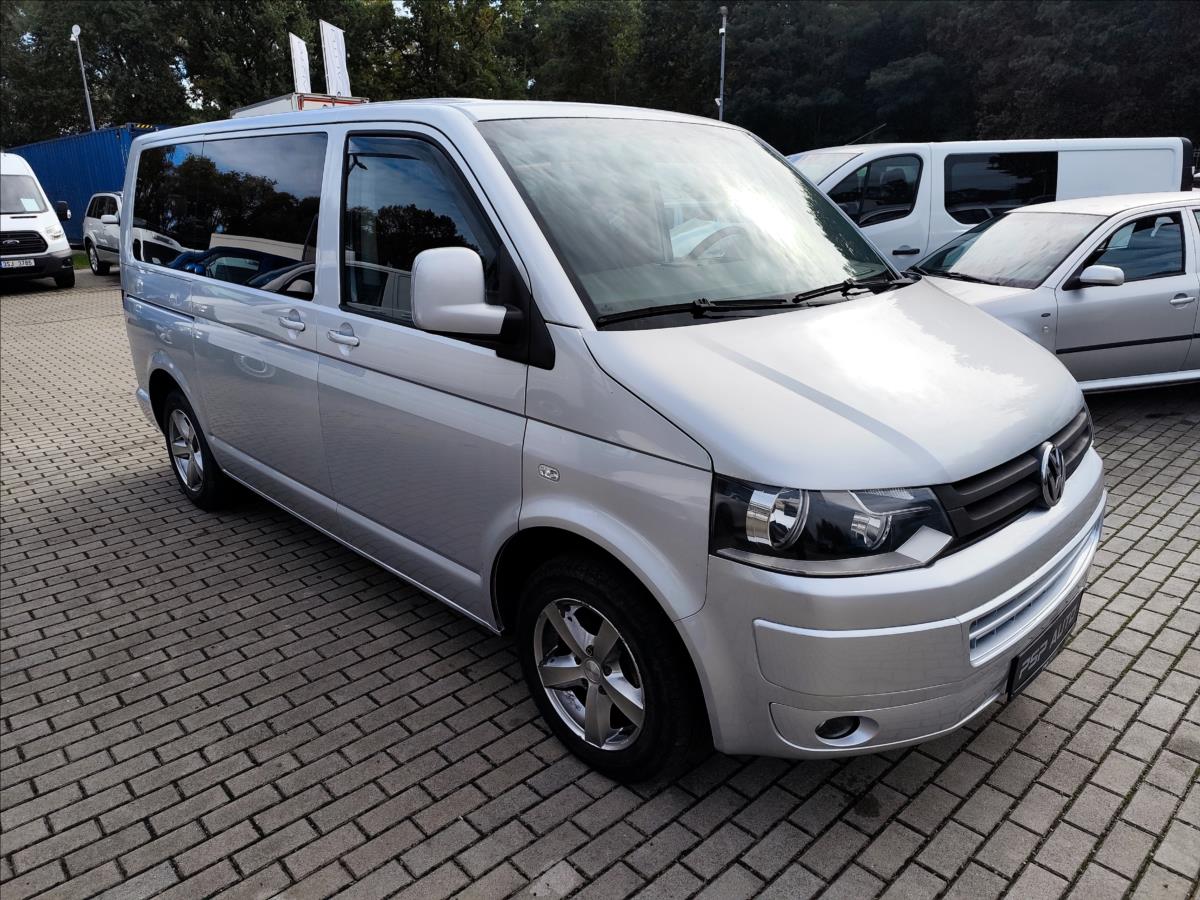 volkswagen-caravelle-2-5tdi-96kw-face-8mist-alu-klima - 4