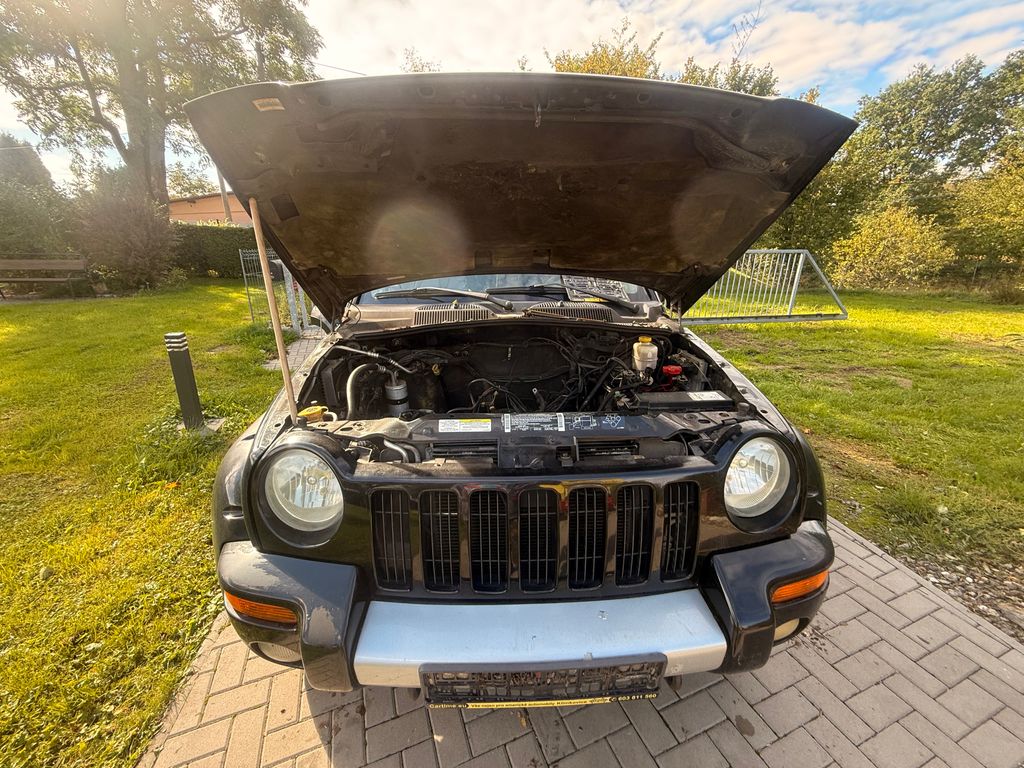 jeep-liberty-3-7-lpg-157-kw - 8