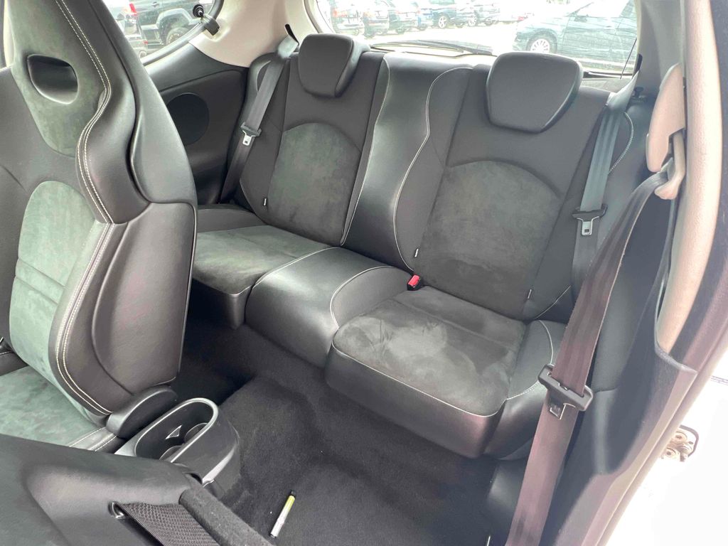 peugeot-207-1-6-16v-175k-rc - 8