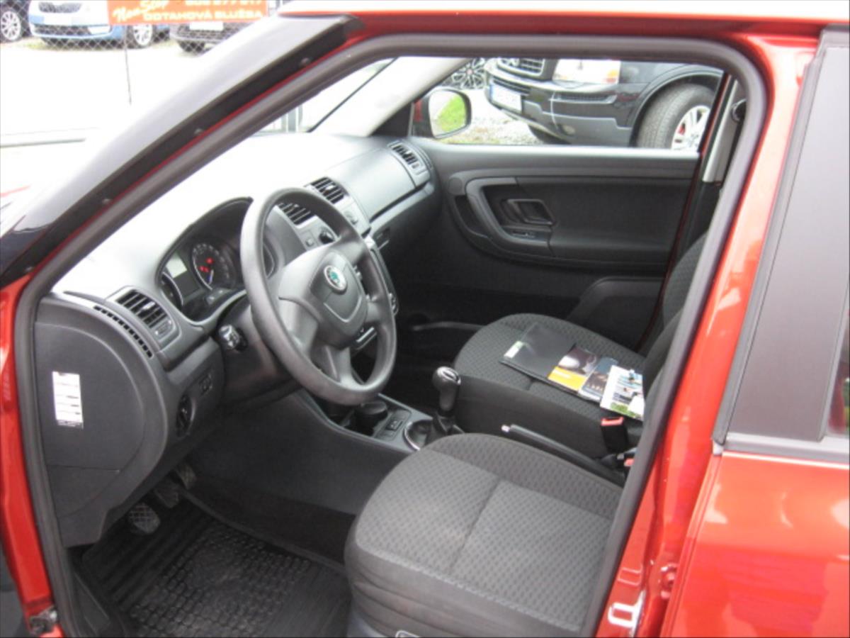 skoda-fabia-1-2-tsi-77-kw - 5