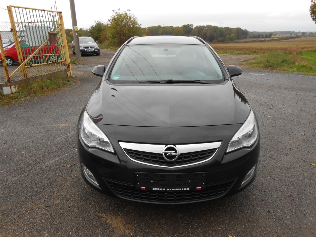 opel-astra-1-6-85-kw-klima-serviska - 1