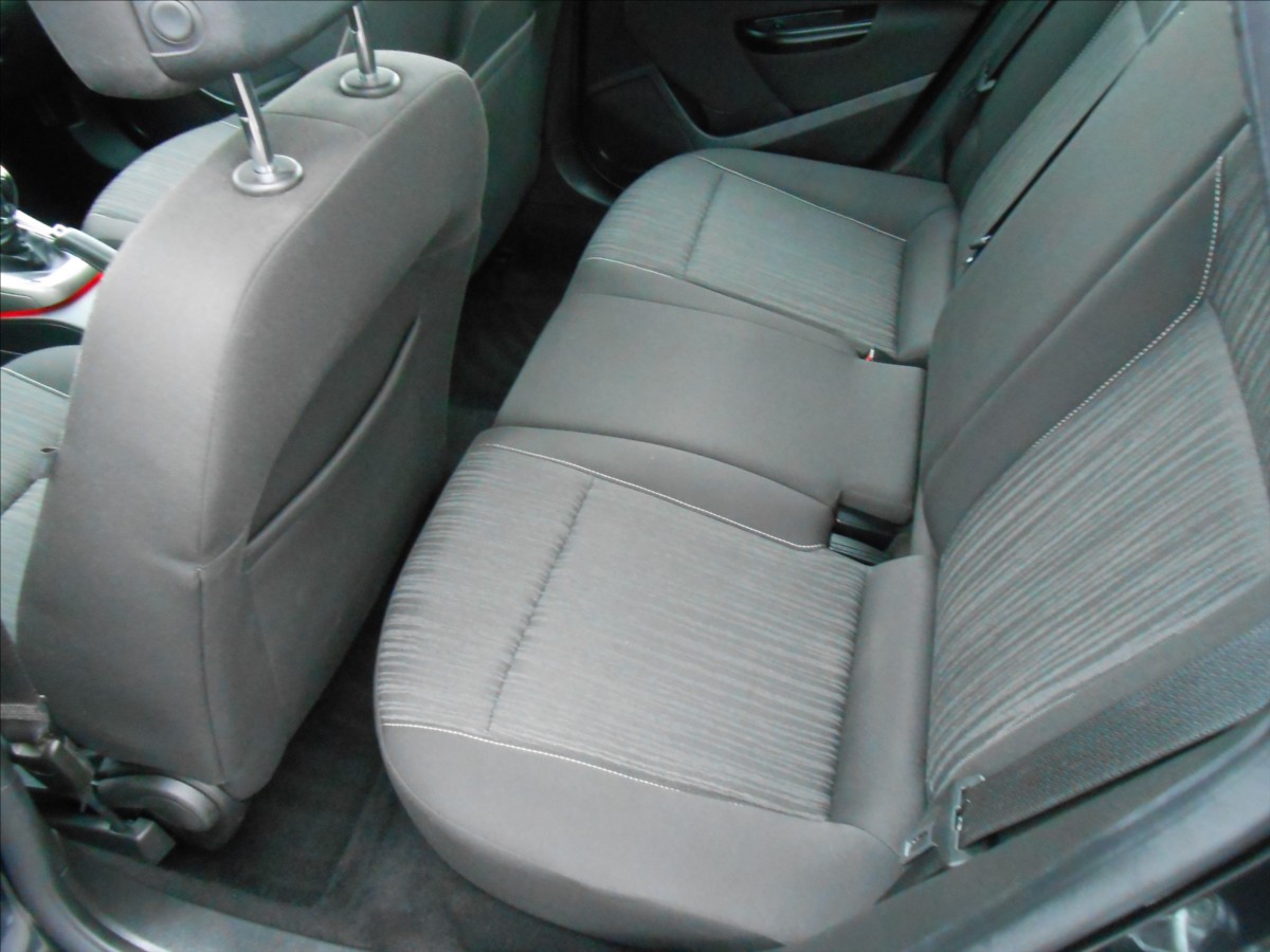 opel-astra-1-6-85-kw-klima-serviska - 7