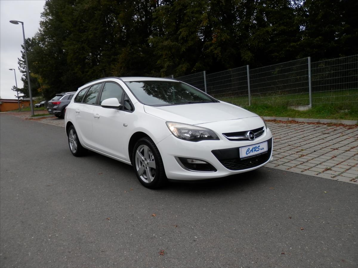 opel-astra-1-6-cdti-81-kw-dual-klima-nove-v-cr - 4
