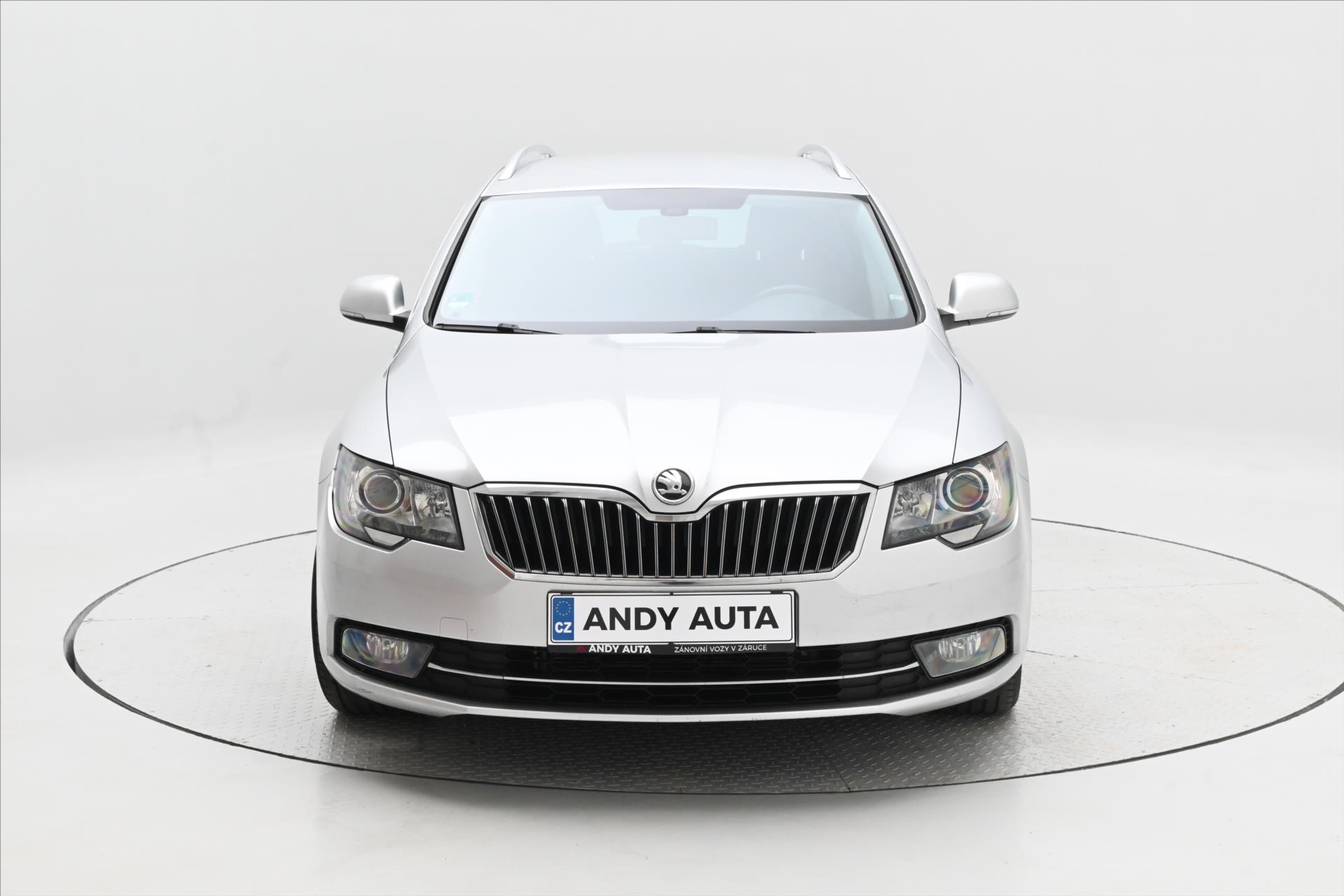 skoda-superb-2-0-tdi-103-kw-ambition-servisni-historie - 1