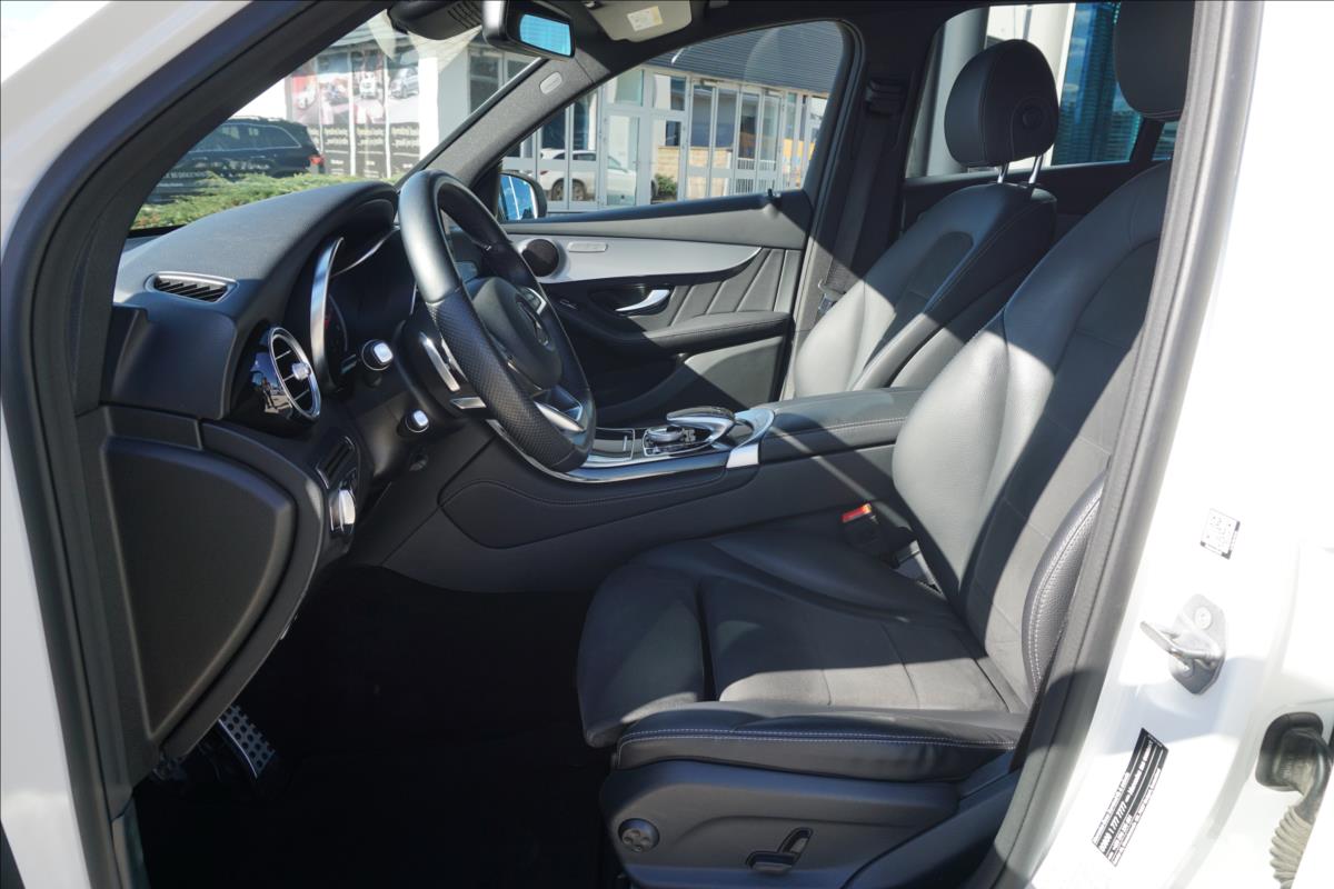 mercedes-benz-glc-2-1-glc-250d-4m-amg-cz-puvod - 9