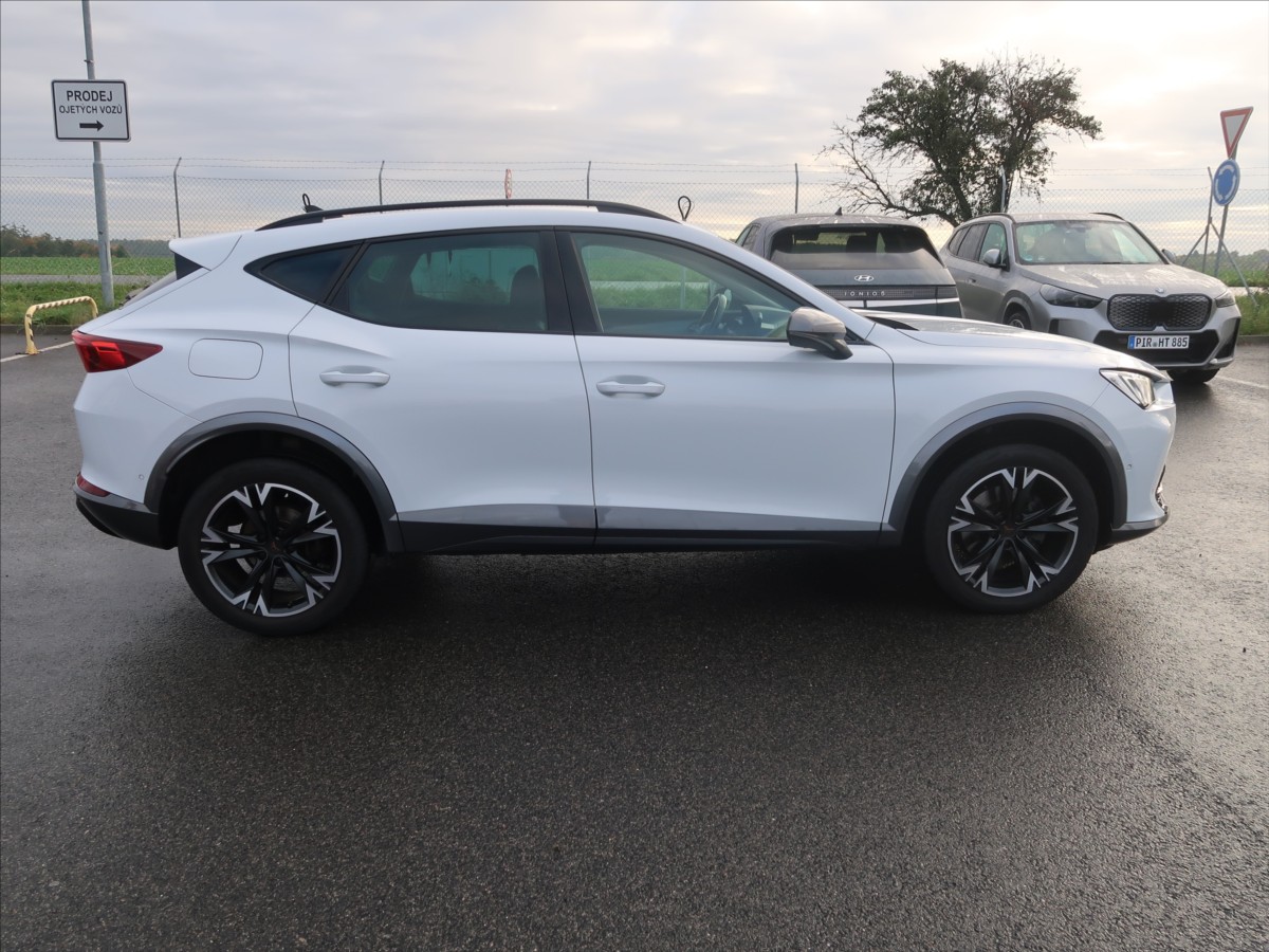 cupra-formentor-2-0-tsi-140kw-dsg-4x4-cr-1-maj - 7