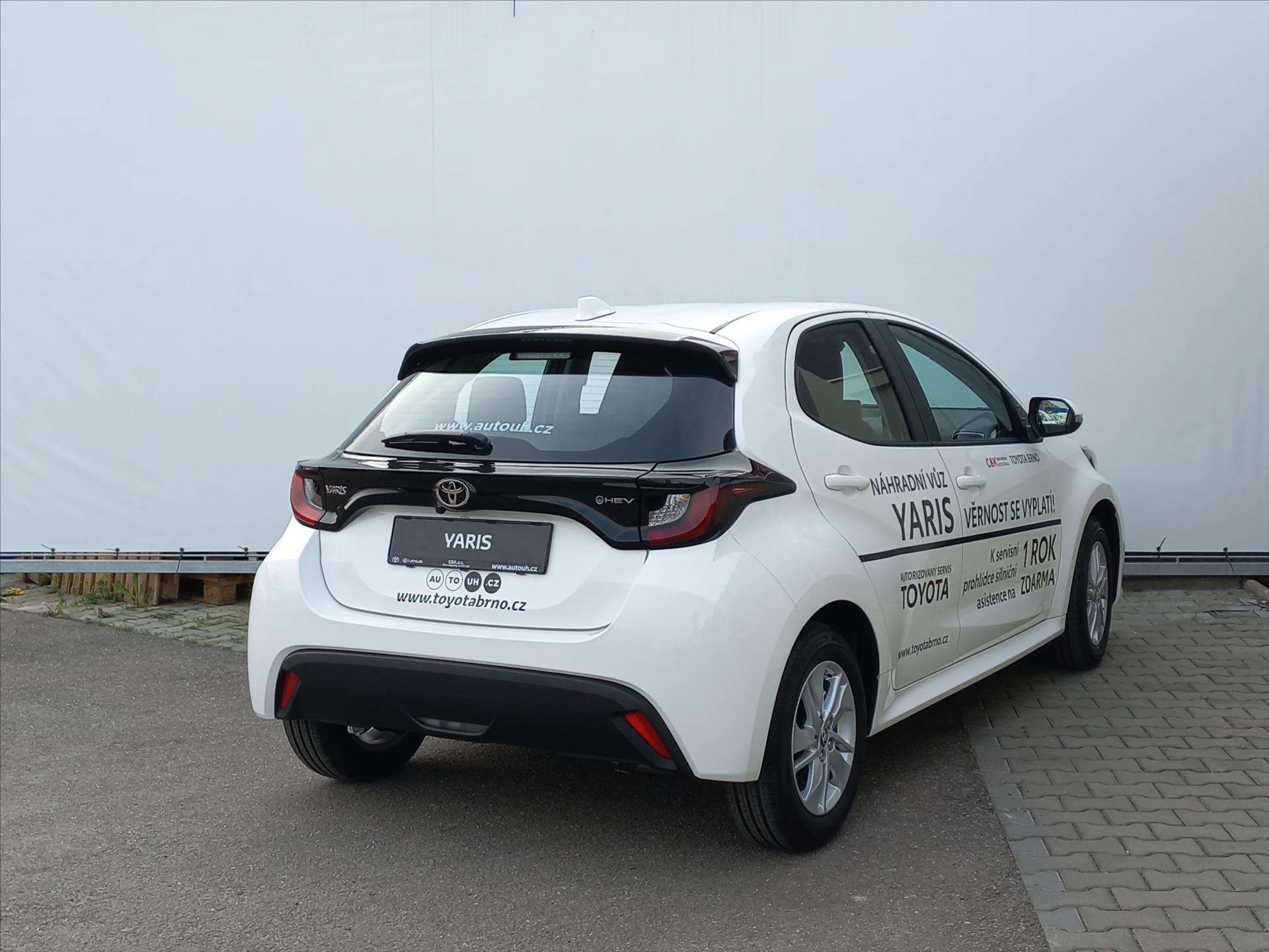 toyota-yaris-1-5-hybrid-e-cvt-116k-comfort - 2