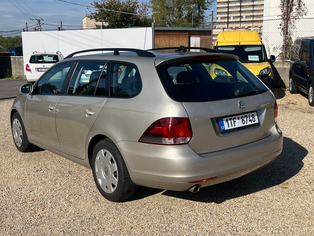 volkswagen-golf-1-6tdi-77kw-dsg-klima - 2