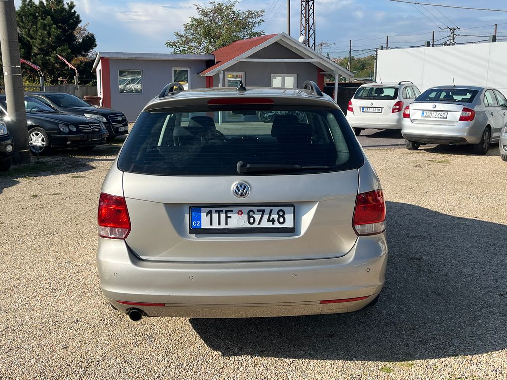 volkswagen-golf-1-6tdi-77kw-dsg-klima - 3
