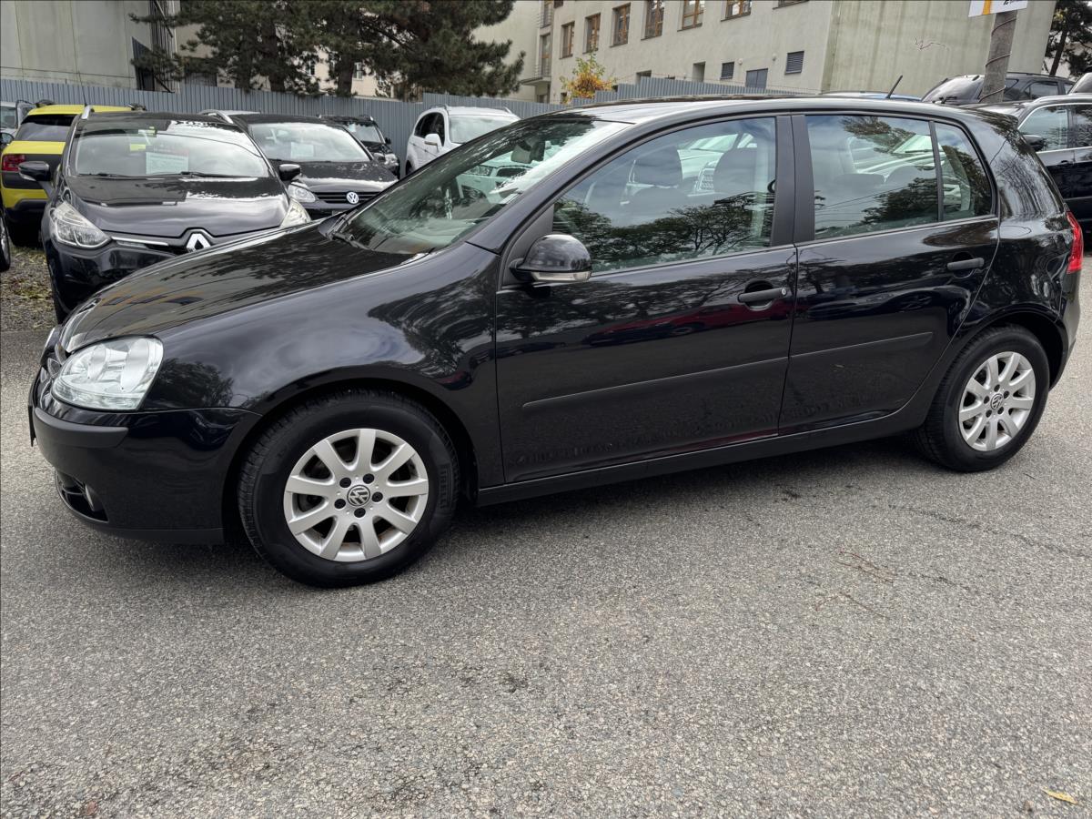 volkswagen-golf-1-6-bez-koroze-top - 3