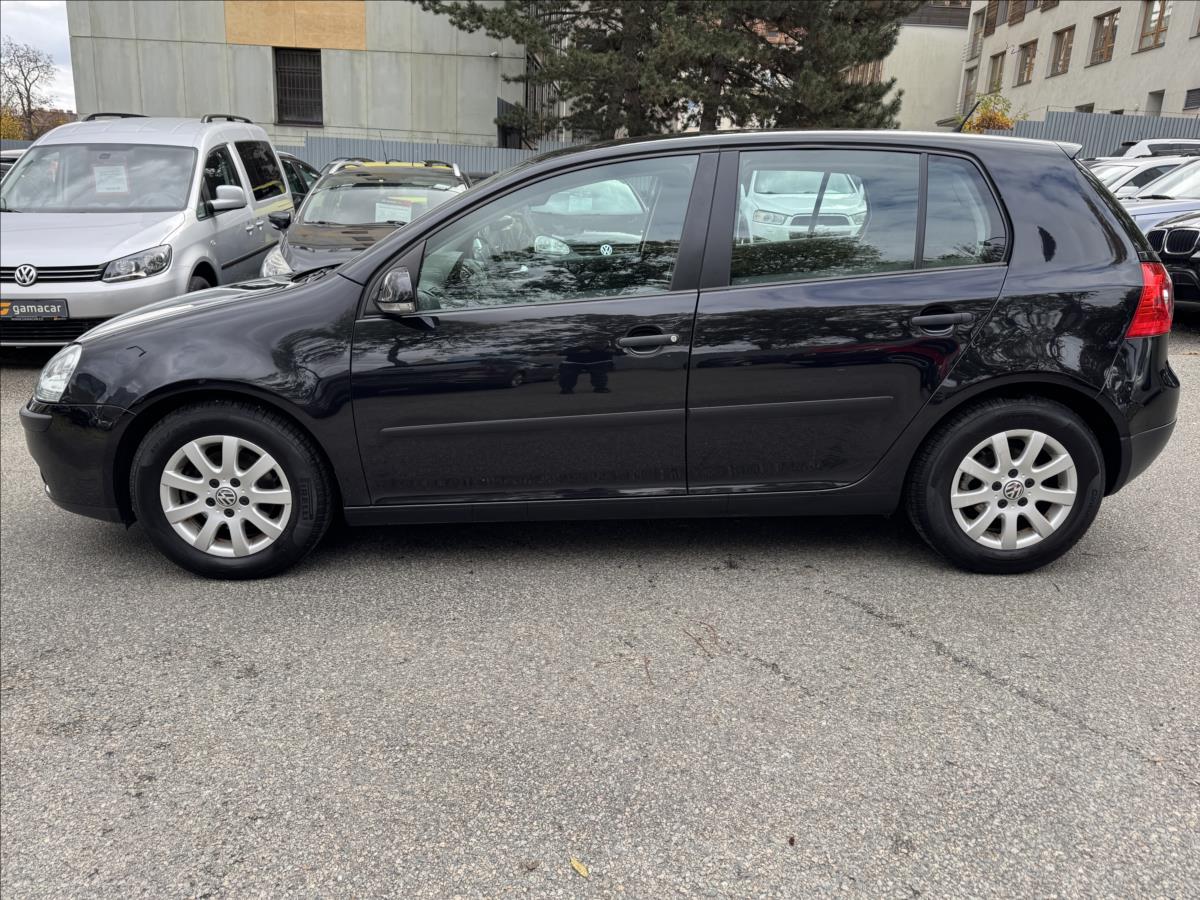 volkswagen-golf-1-6-bez-koroze-top - 4