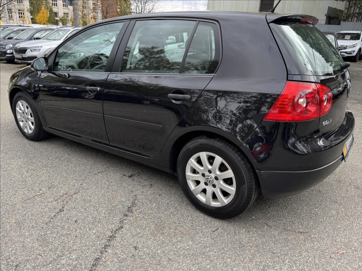 volkswagen-golf-1-6-bez-koroze-top - 5