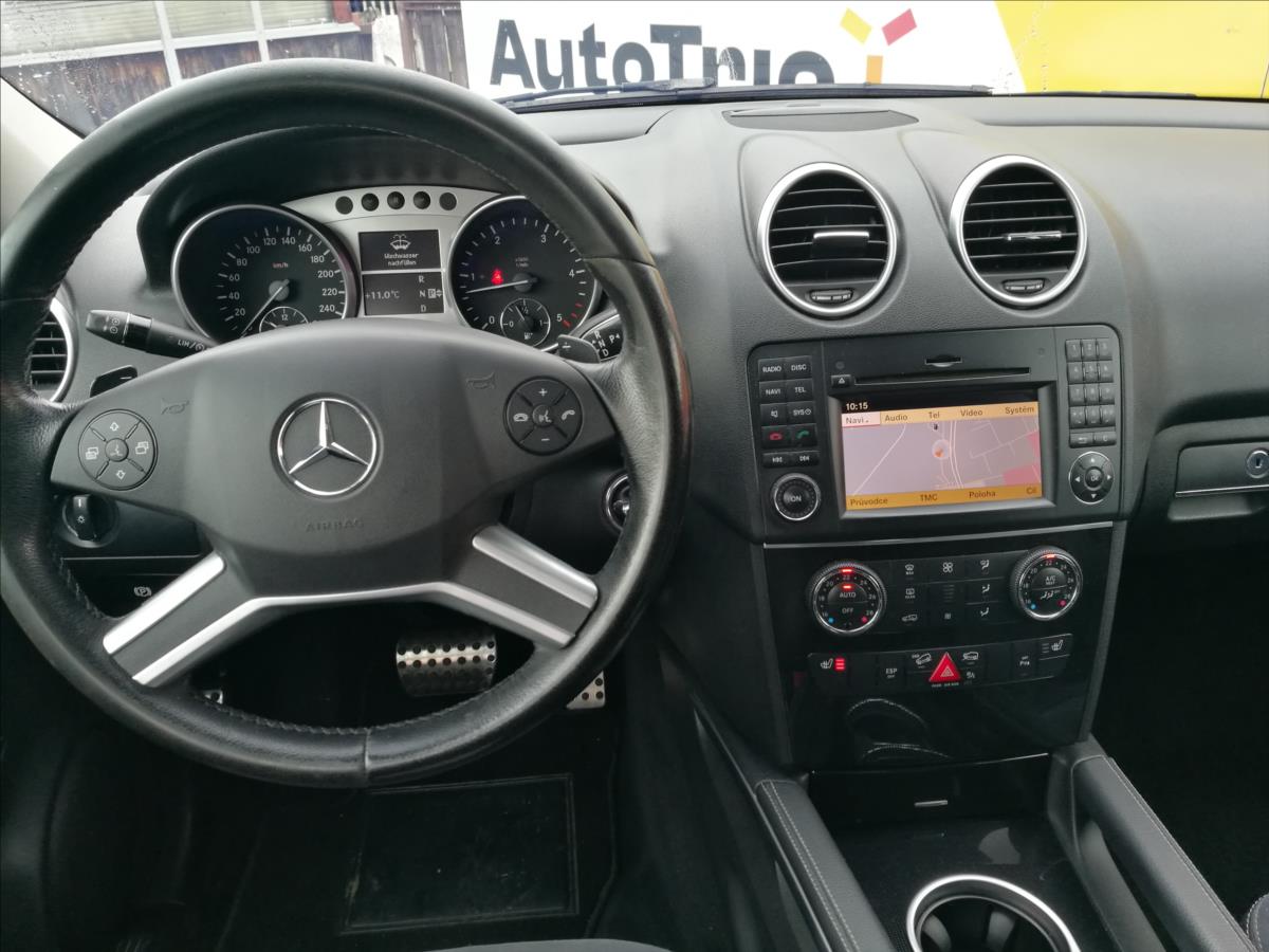mercedes-benz-tridy-m-320-cdi-ml-4matic - 4