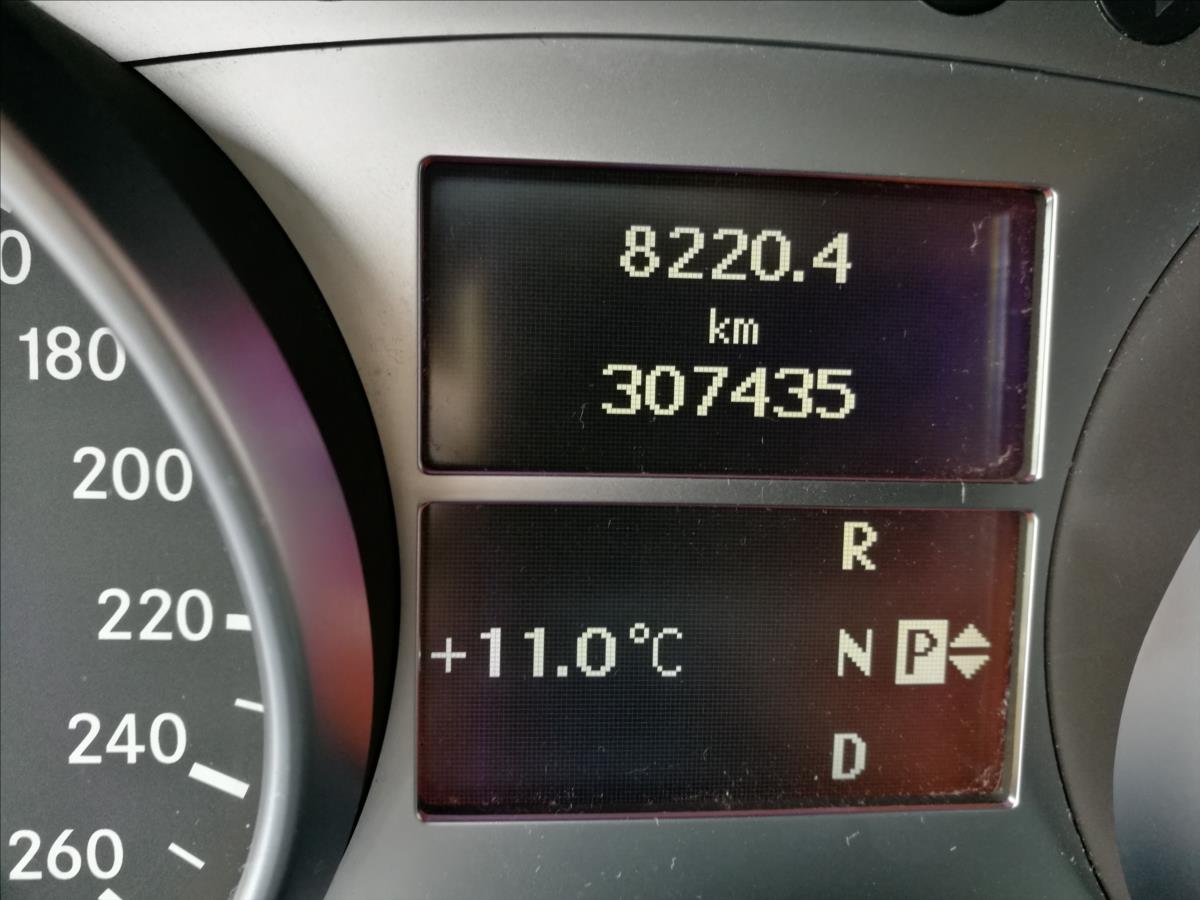 mercedes-benz-tridy-m-320-cdi-ml-4matic - 5