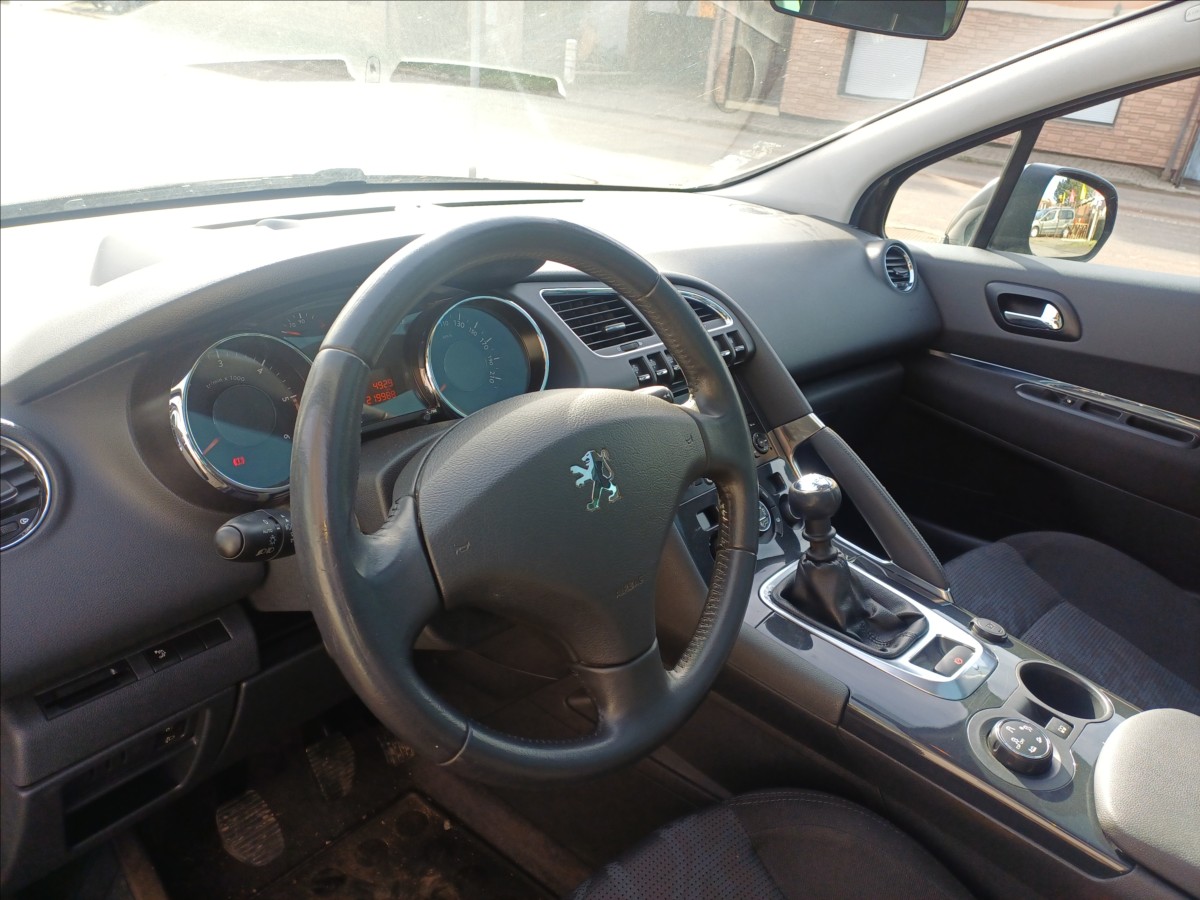 peugeot-3008-1-6-hdi - 6