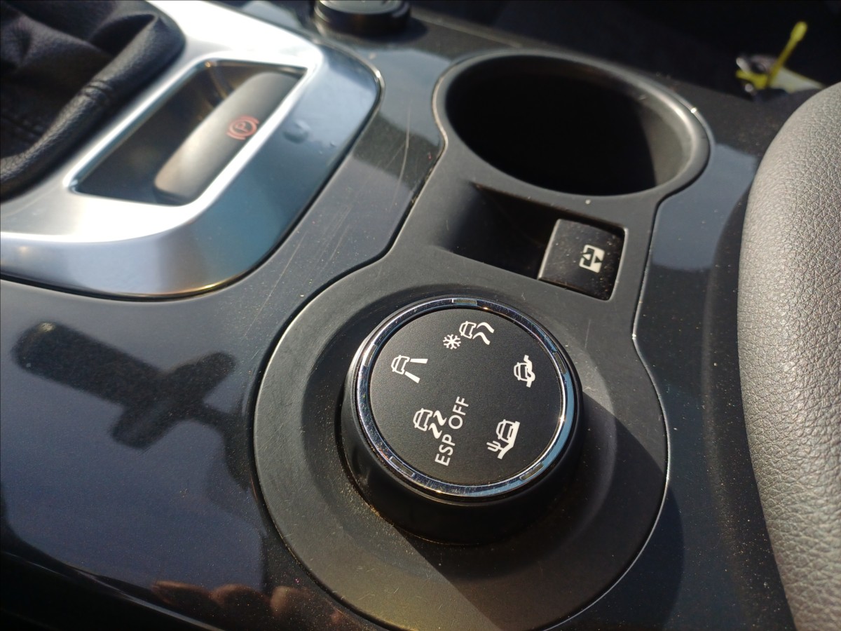 peugeot-3008-1-6-hdi - 8