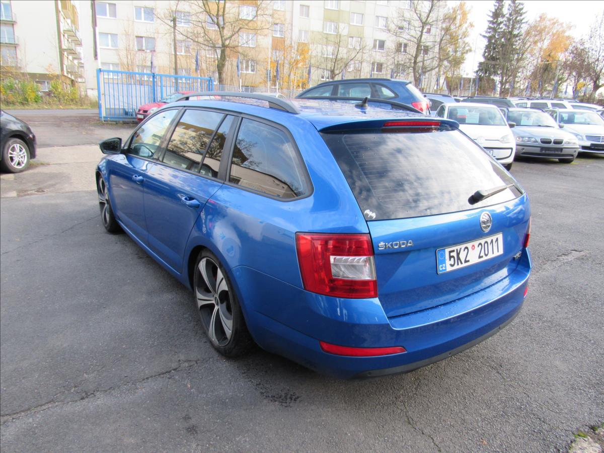 skoda-octavia-1-6-tdi-rs-style-77kw - 3