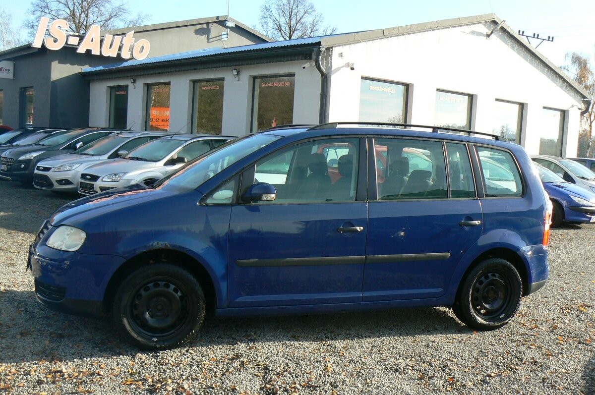 Volkswagen Touran 1,6 FSI