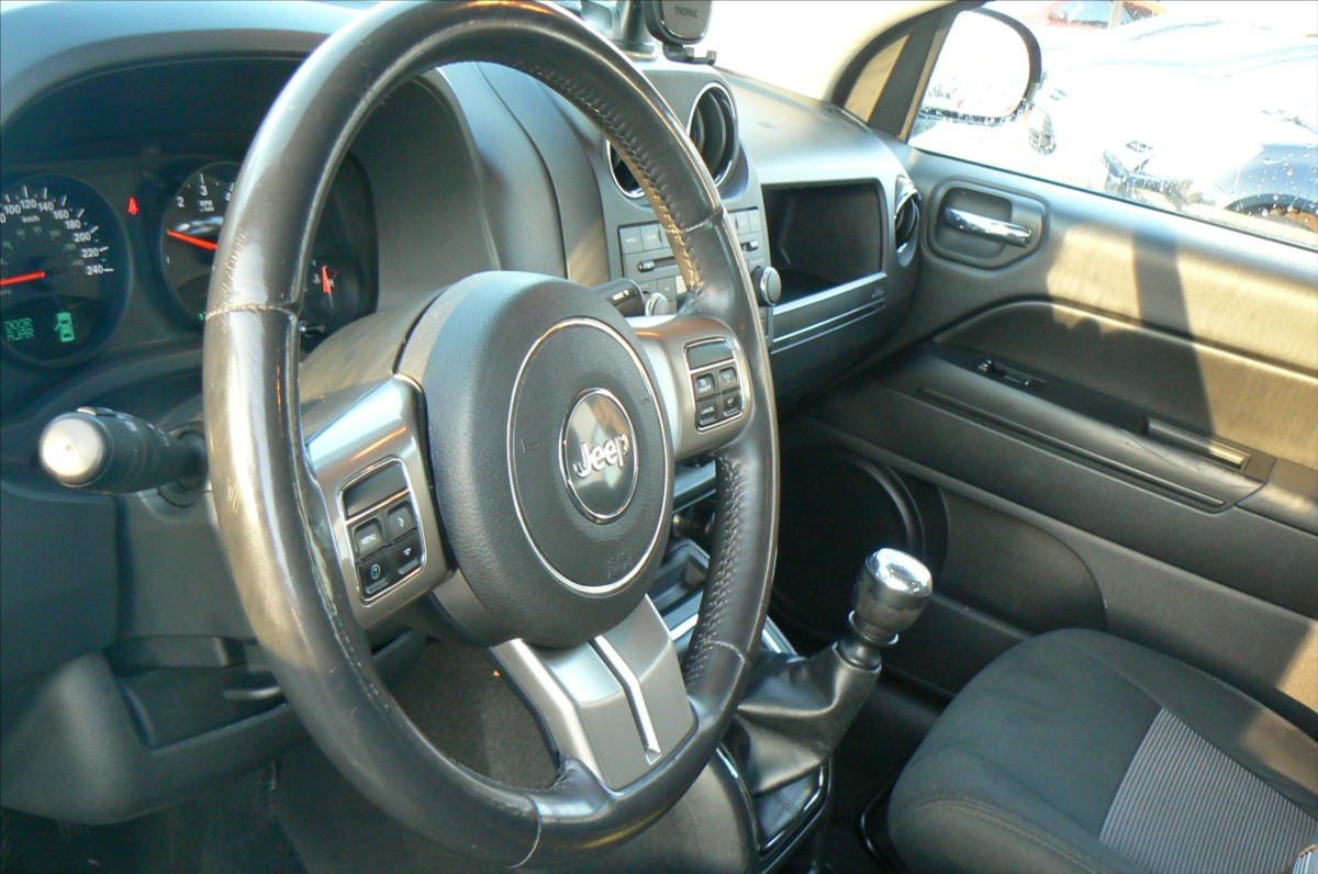 jeep-compass-2-2-crd-4x2 - 9