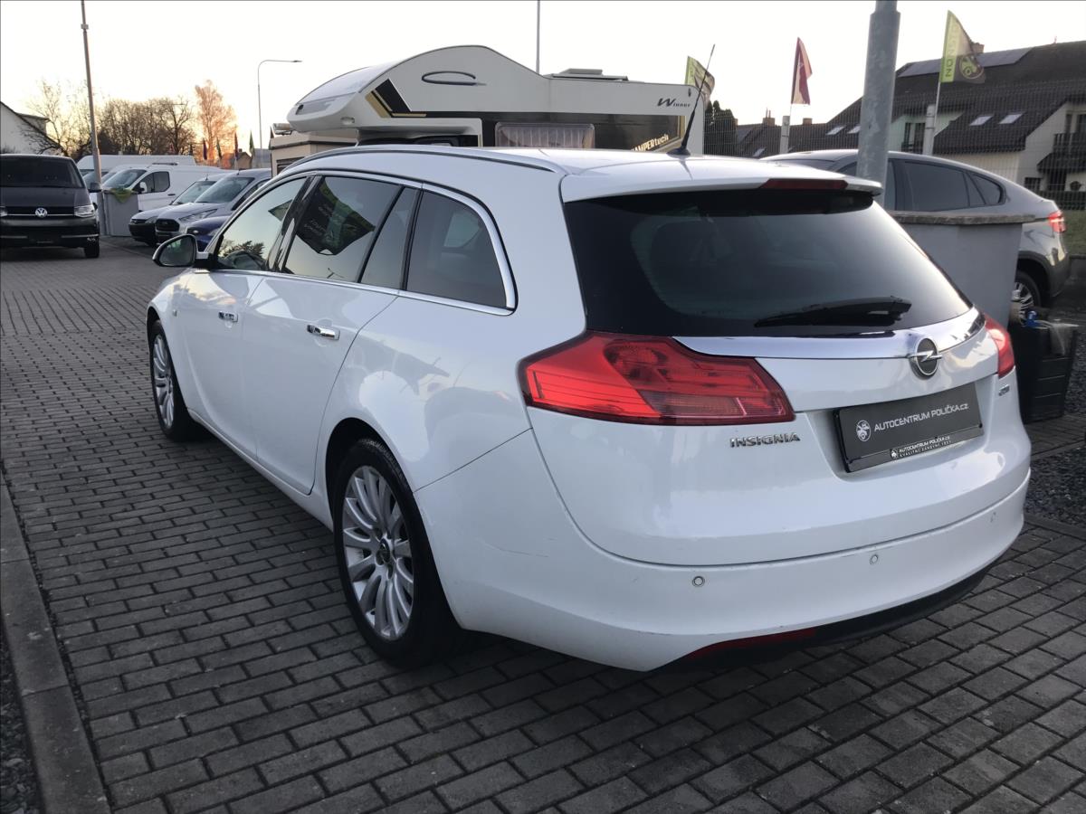 opel-insignia-2-0 - 4