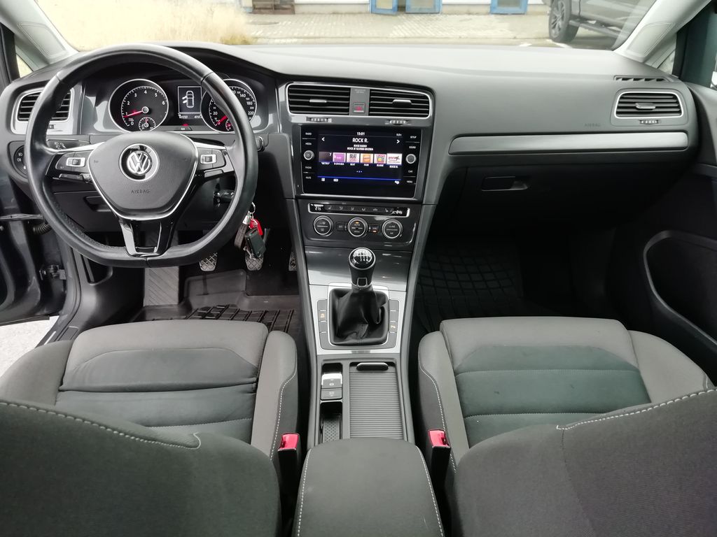 volkswagen-golf-1-4-tsi-comfortline-92-kw - 6