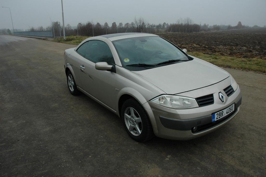 renault-megane-1-9-dci-kabriolet - 5
