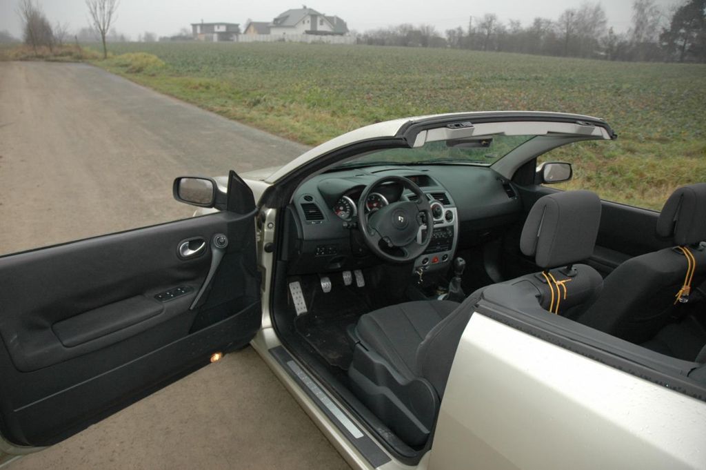 renault-megane-1-9-dci-kabriolet - 6