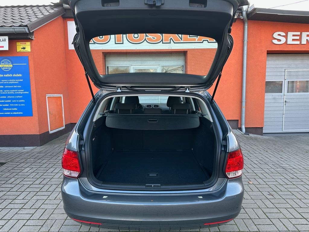 volkswagen-golf-1-6-mpi-75kw-1-maj-tazne - 6