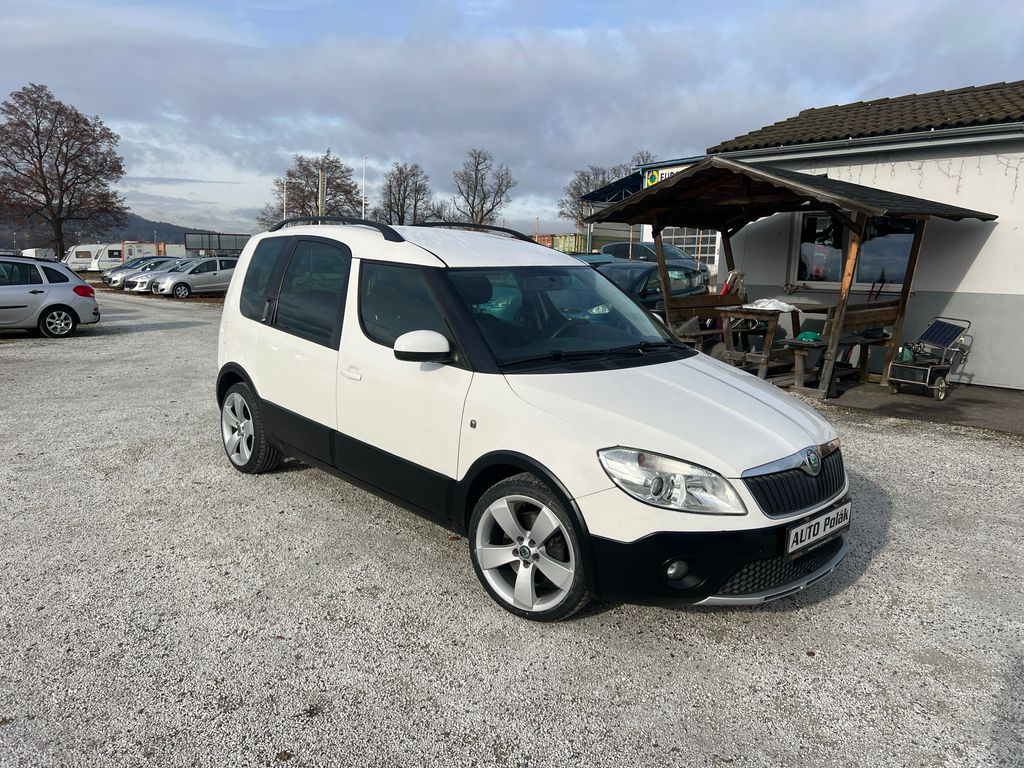 skoda-roomster-1-2-tsi - 2