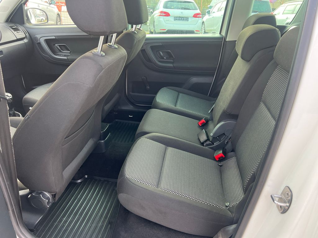 skoda-roomster-1-2-tsi - 8