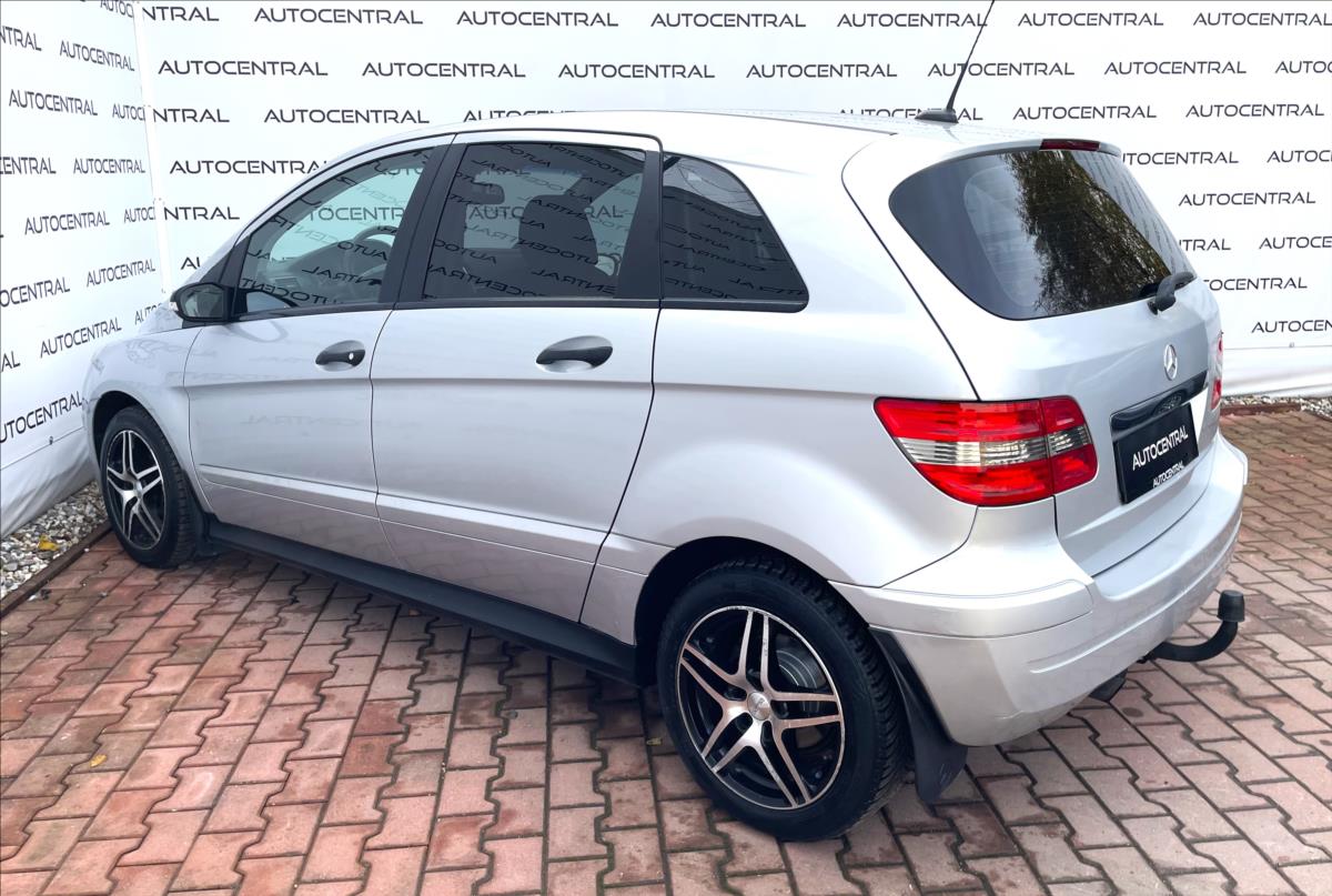 mercedes-benz-tridy-b-1-7-i-85kw-serv-kn-stk-10-27 - 5