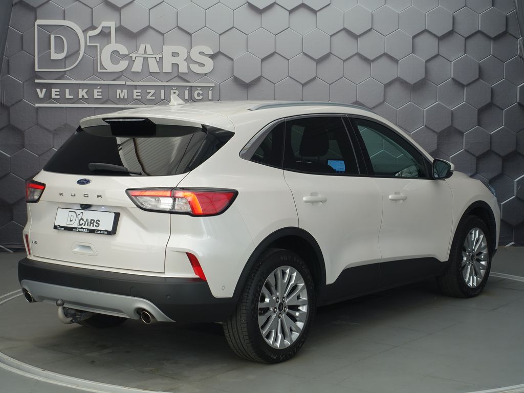 ford-kuga-140-kw-titanium-awd - 4