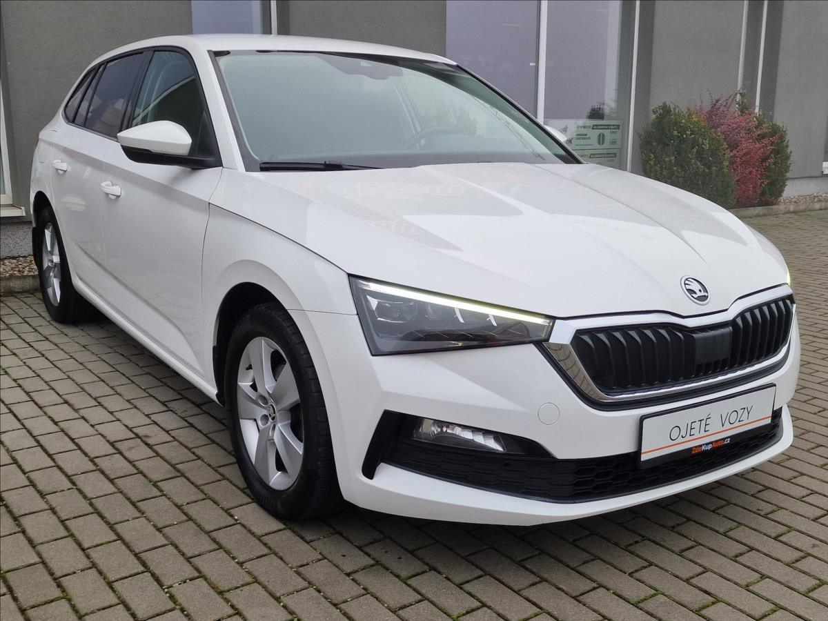 skoda-scala-1-6tdi-85kw-style-cr-1-maj - 2