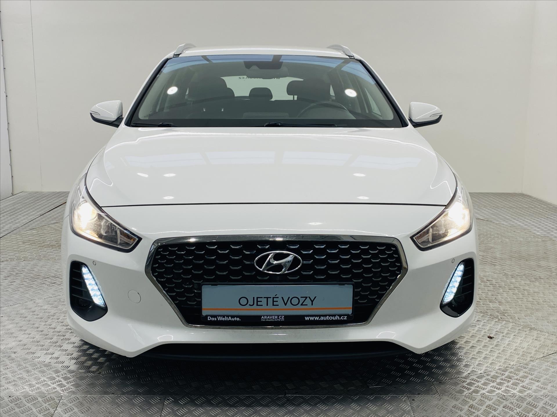 hyundai-i30-1-6-crdi-81kw-style - 3