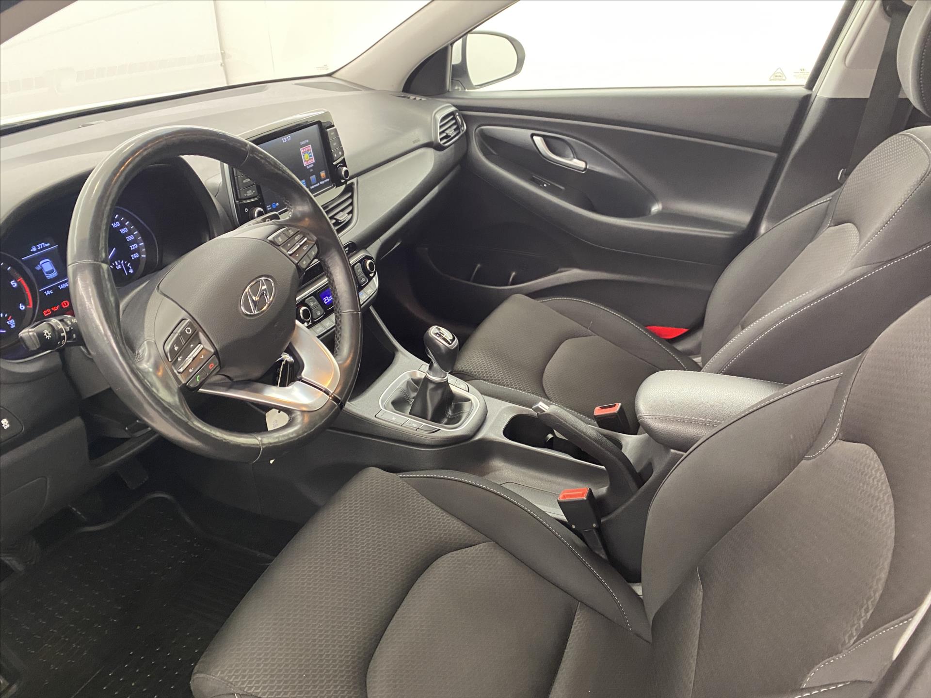 hyundai-i30-1-6-crdi-81kw-style - 4