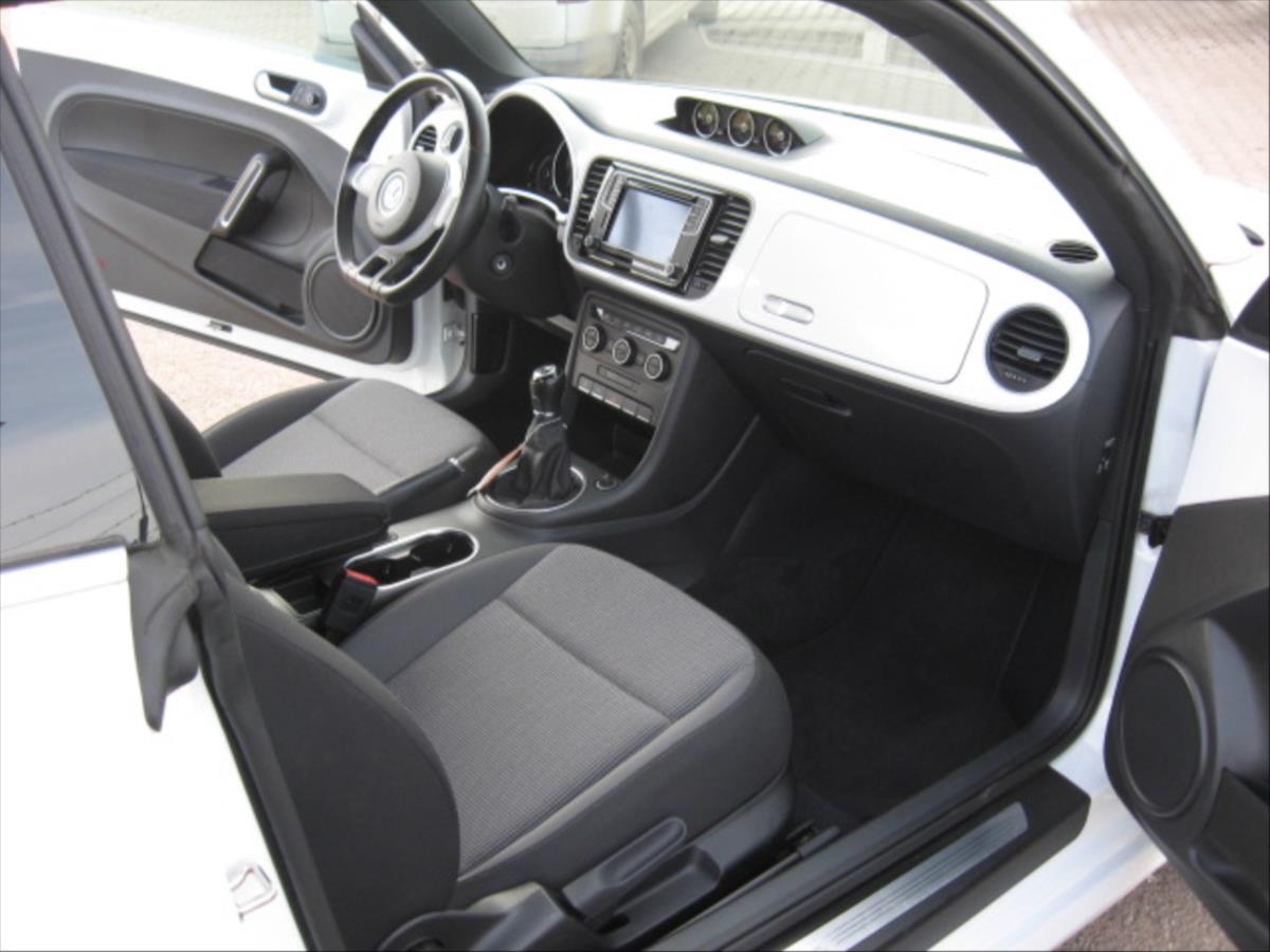 volkswagen-beetle-1-2 - 9