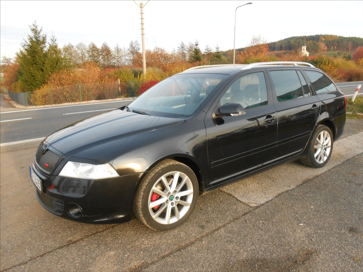 Škoda Octavia 2,0 RS 147 kW Serviska